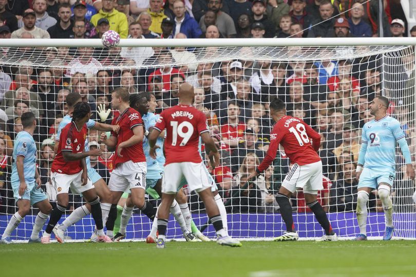 library_upload_21_2025_08_996x664_mu-vs-burnley_9ff0676