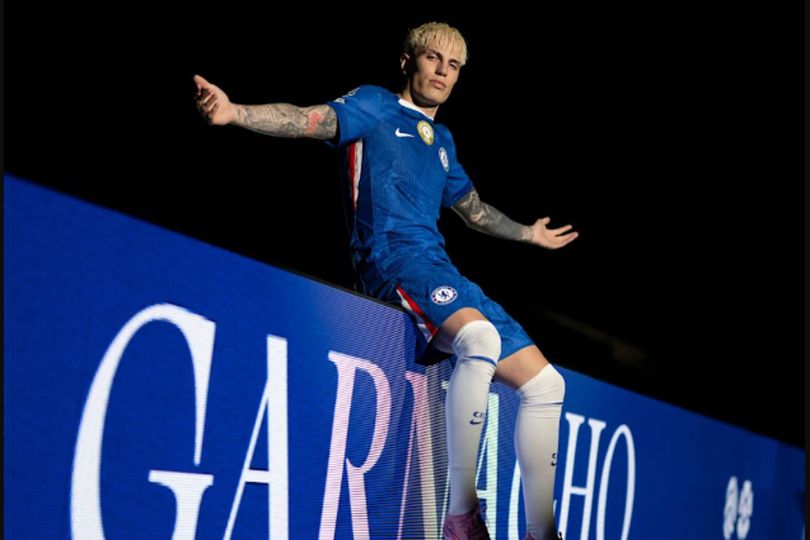 library_upload_21_2025_08_996x664_alejandro-garnacho-c_08cdd81